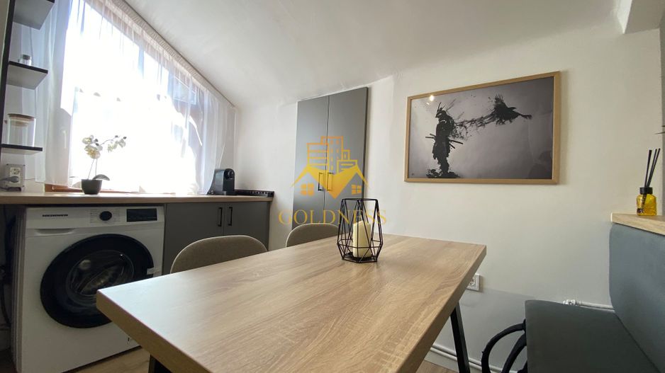 Apartament 40 mp la 2 minute de Piata Muzeului! Bloc istoric cu lift! - Poză 2