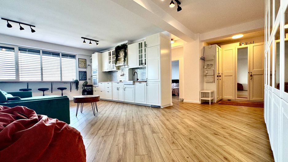 Apartament penthouse, cu terasa generoasă, la intrare in Giroc - Poză 2