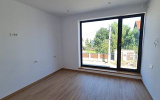 Minimalist în Timișoara - Poză 36