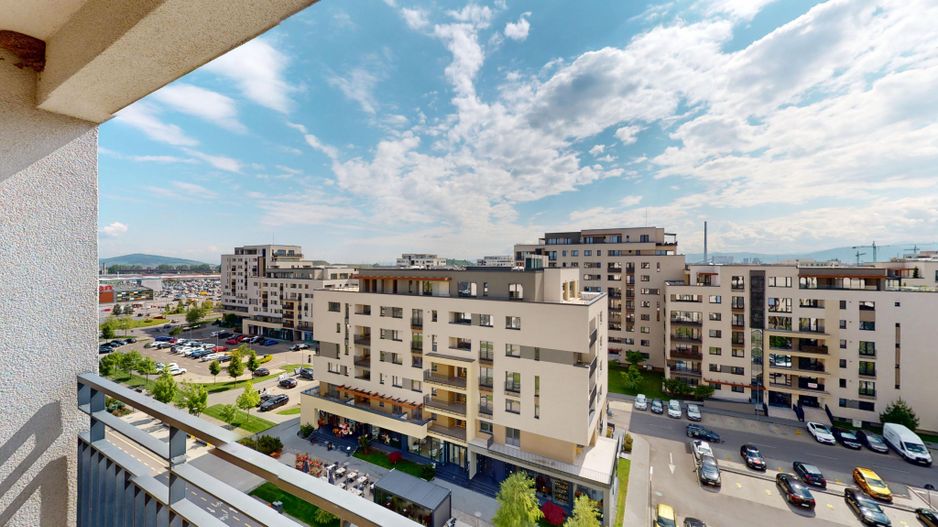 Coresi Urban Vibe | Apartament modern cu vedere directă la pietonală - Poză 30