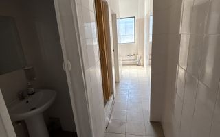 Spațiu comercial de închiriat – 120 mp, zona Spitalul Județean nr. 1 - Poză 3