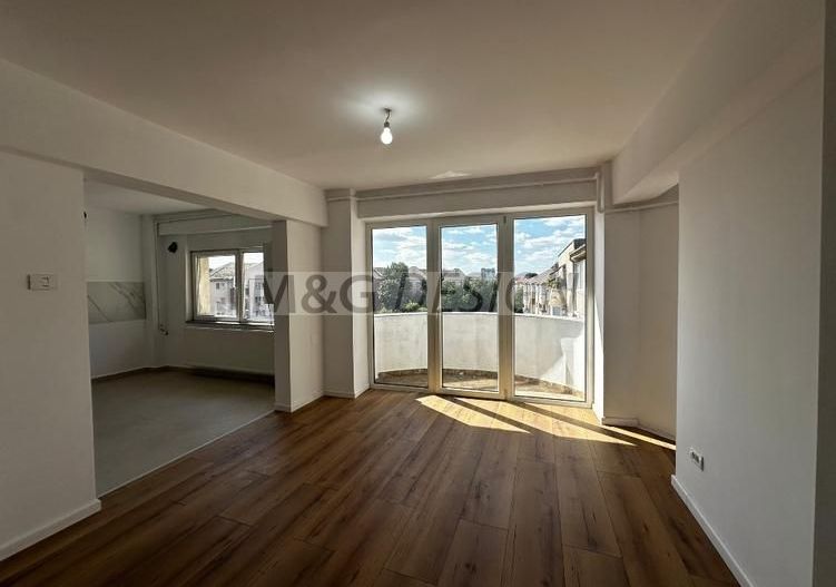 Apartament  4 camere  zona Dorobantilor cu scara interioara - Poză 3