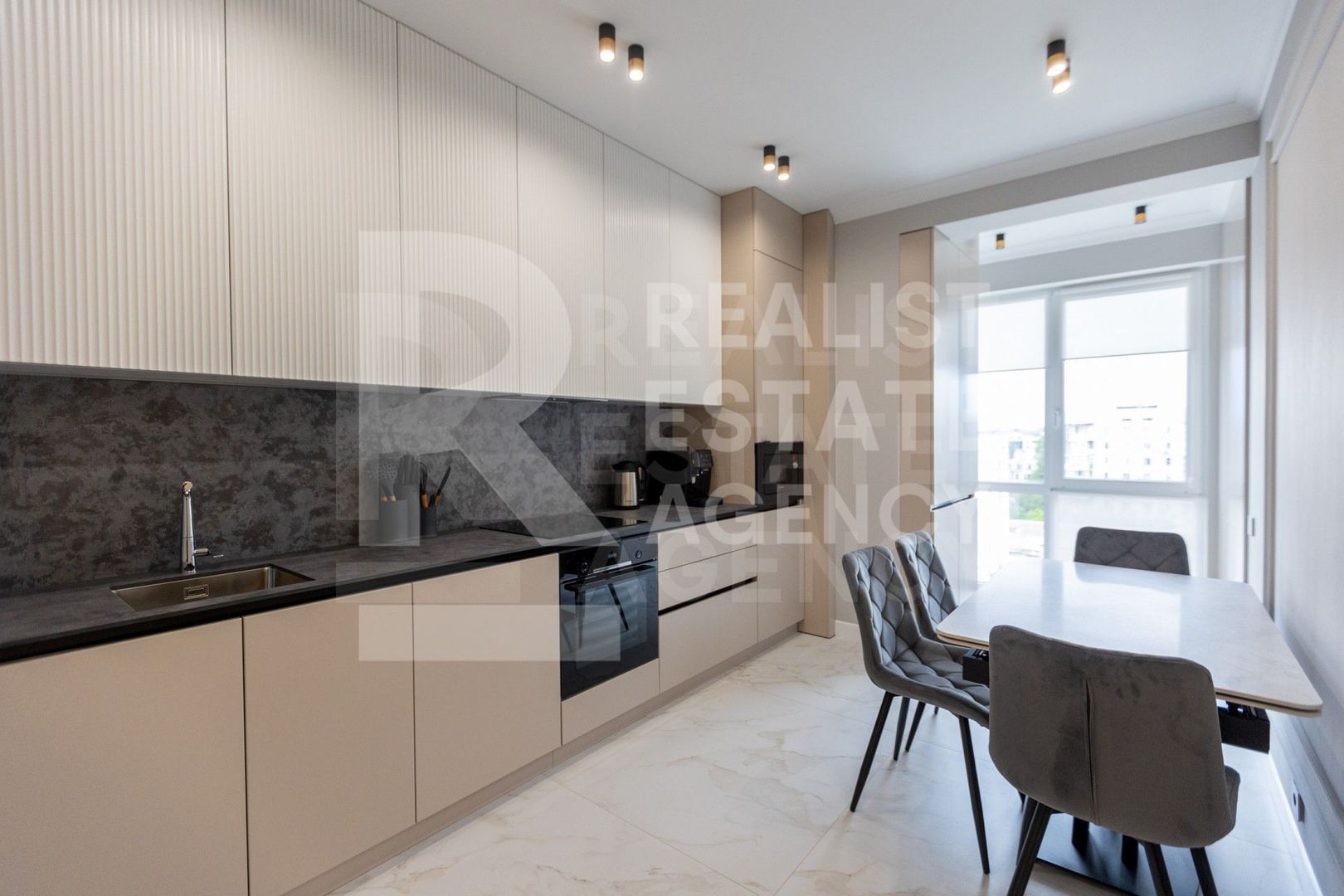 Chirie, apartament, 2 camere, strada Tricolorului, Centru - Poză 7