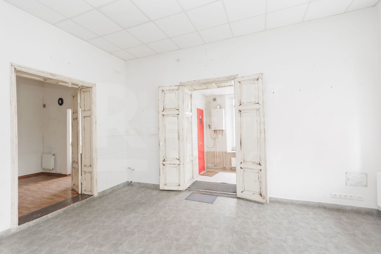 Chirie, spațiu comercial 59,2 mp, str. București, Centru - Poză 3