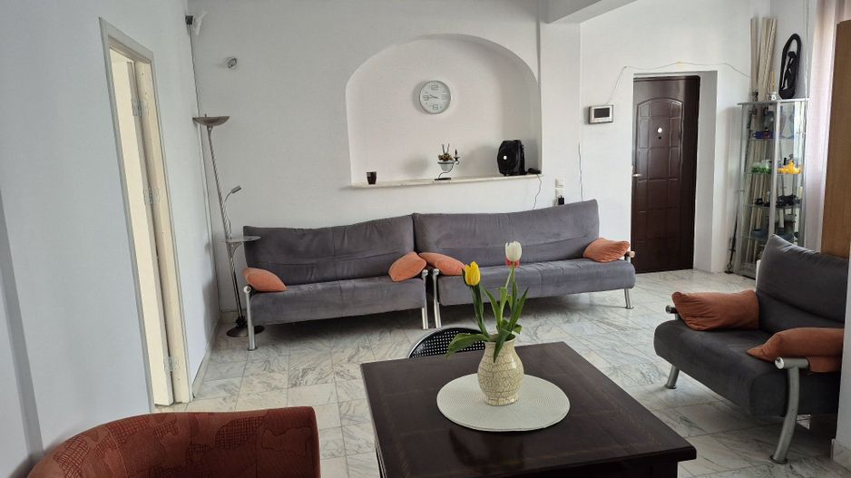 De inchiriat apartament 5 camere in zona Doamana Ghica - Poză 8