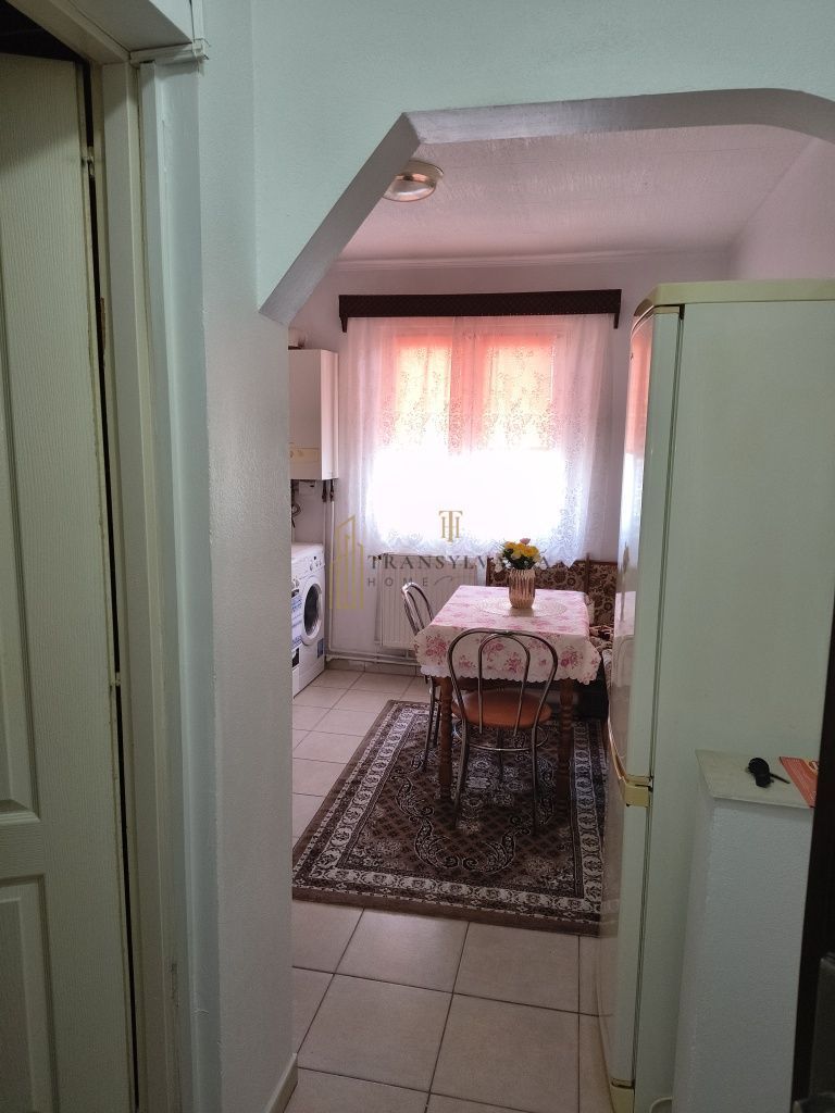 Garsoniera decomandata, Vasile Aaron - Poză 6