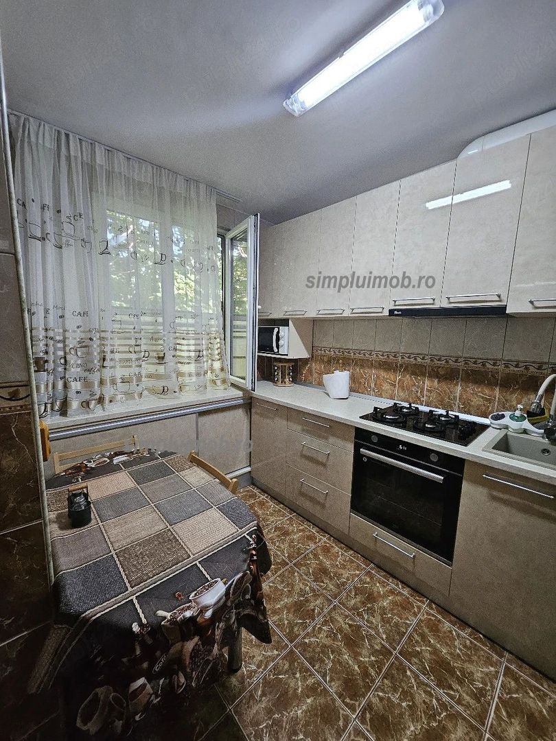 Decomandat 2 Camere Mobilat Giurgiului - Poză 4