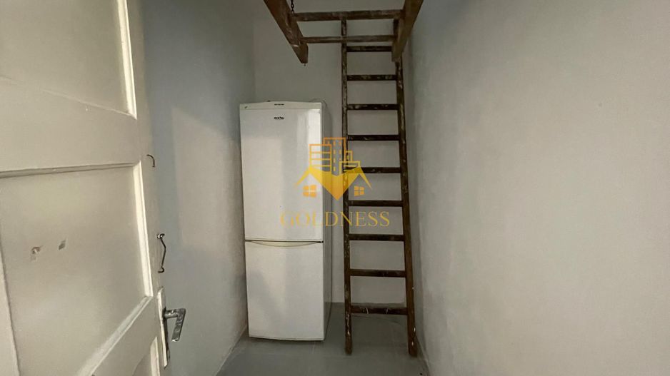 Casă 3 camere, Mihail  Kogalniceanu, Zona Ultracentrală, Curte 240 mp - Poză 8