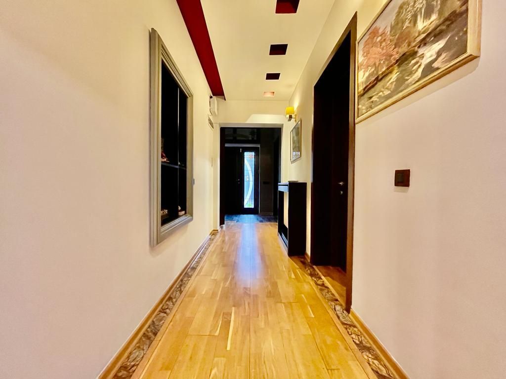 Vila 8 camere | padurea Baneasa | teren 383 mp - Poză 15