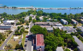 Hotel de vanzare Neptun, Constanta, la mare - Poză 1
