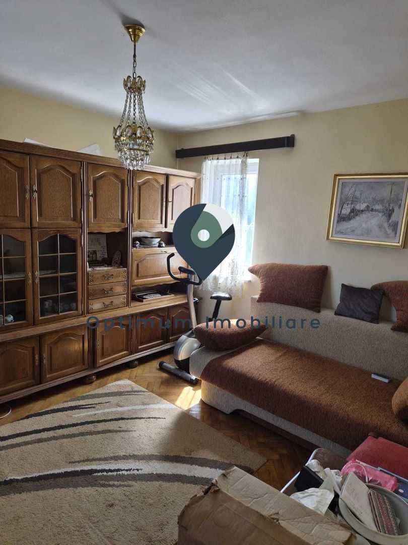 Apartament cu 3 camere in Manastur, etaj intermediar, zona Petrom ! - Poză 1