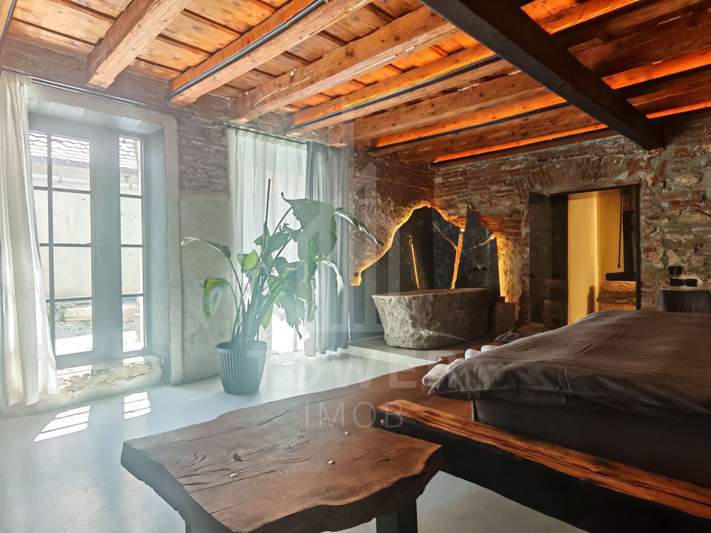 De vanzare 3 Studiouri Premium în Centrul Istoric al Sibiului - Poză 1
