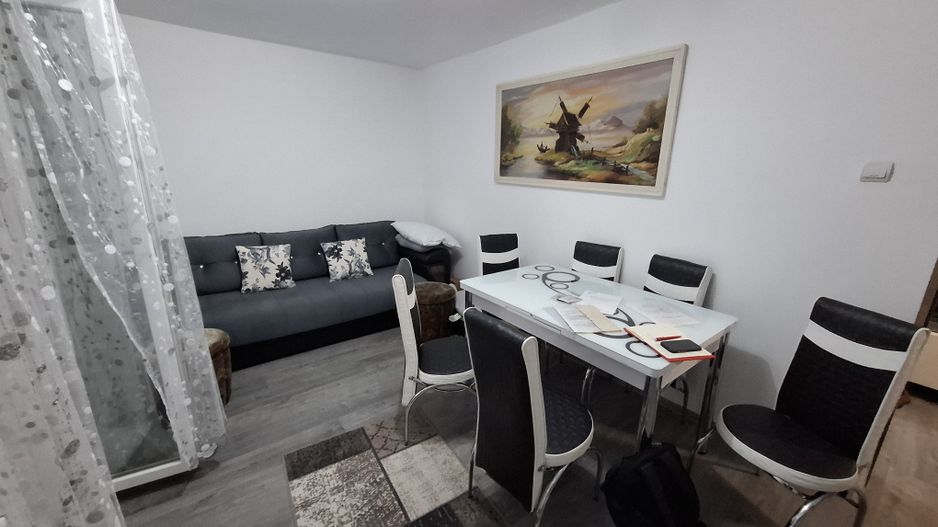 🏠 Apartament 2 camere, complet renovat – Zona Narcisa (Edeea) - Poză 1