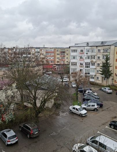 Apartament La Cheie - Eremia Grigorescu - mobilat si utilat - Poză 10