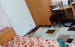 Apartament cu 3 camere de vanzare zona centrala - Poză 10