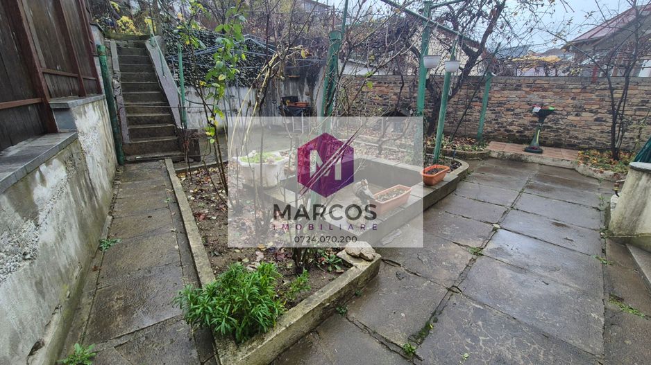 Vand casa 2 camere Moroasa - Poză 9