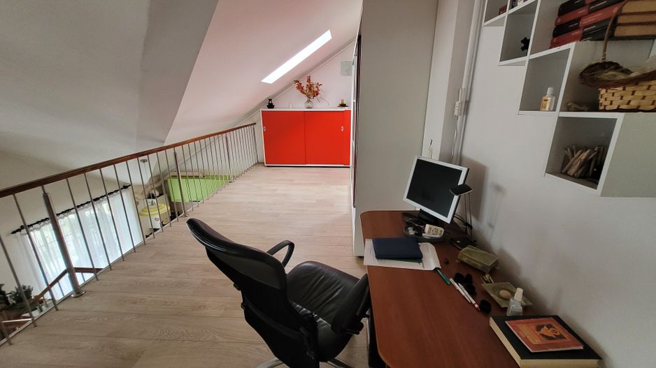 🏡Apartament pe 2 nivele, mobilat si utilat, ocupabil imediat. Lift.✨ - Poză 12