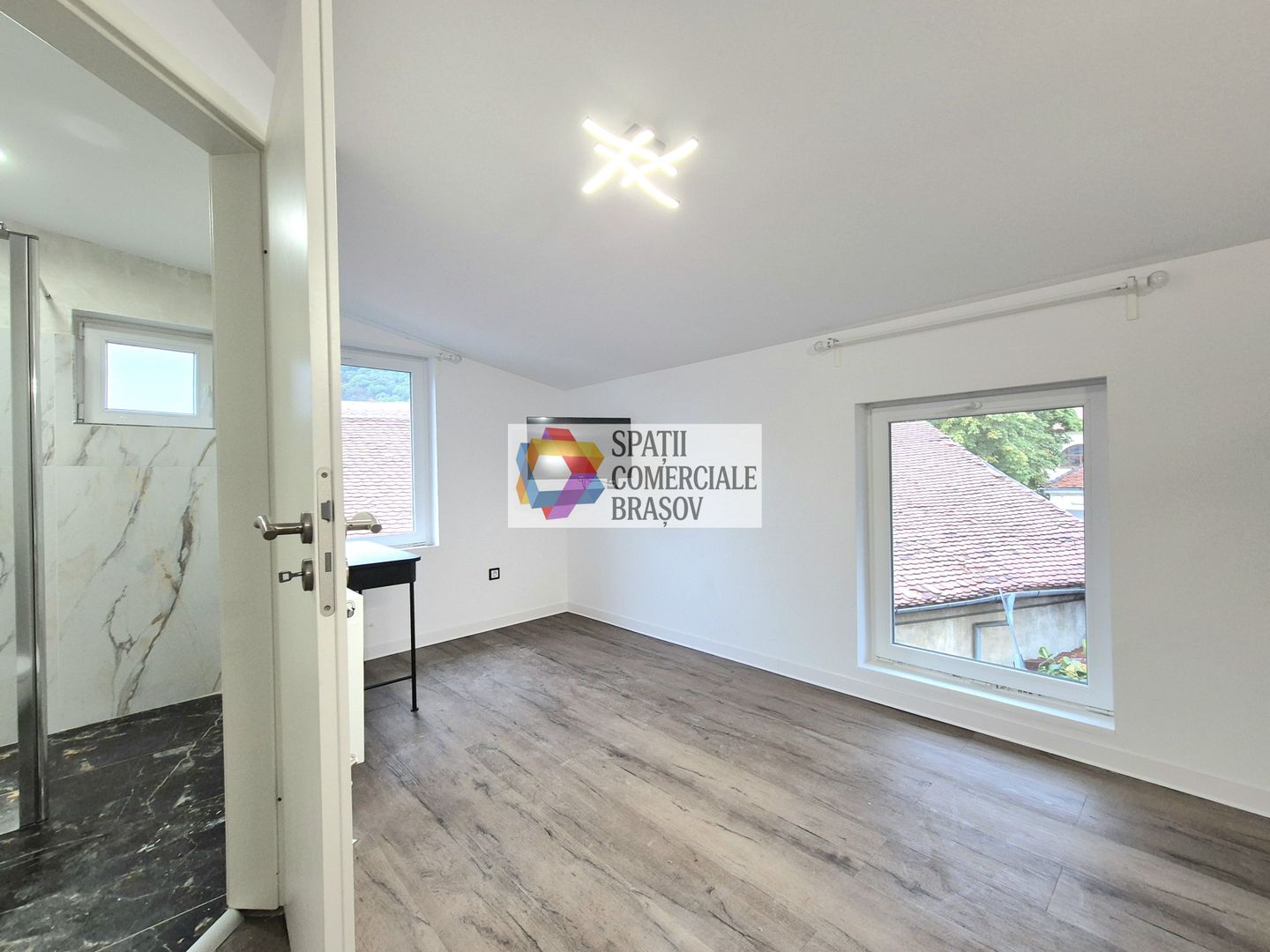Spatiu de birouri la casă - 225 mp - Poză 15
