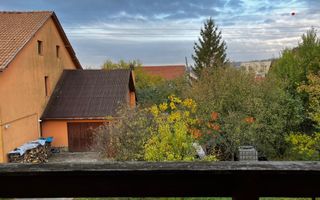 Vilă de închiriat – 260 mp utili, teren 1300 mp, 5 dormitoare, 3 băi, 3 balcoane - Poză 15