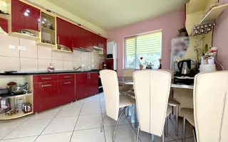 Casa cu 4 camere/teren 396mp/Garaj/Str.Stefan Augustin. - Poză 11