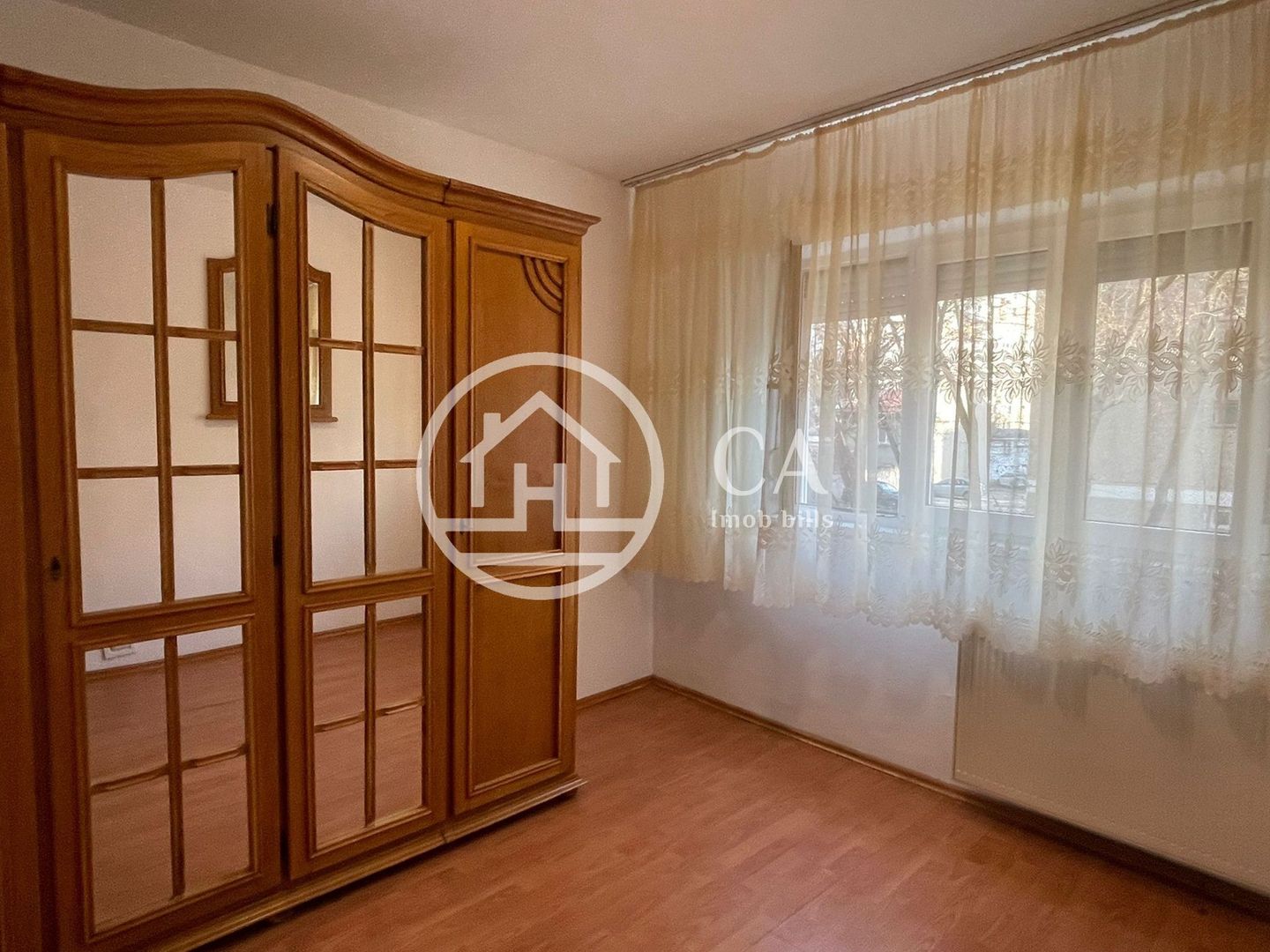 Apartament cu 2 camere de inchiriat in zona Decebal, Oradea - Poză 4