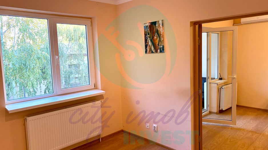 Apartament 3 camere în vilă interbelică + mansardă proprie, ultraliniștit - Poză 9