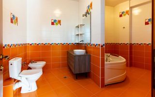 Oportunitate! Vila spatioasa cu piscina Iancu Nicolae - Teren 990MP! - Poză 15