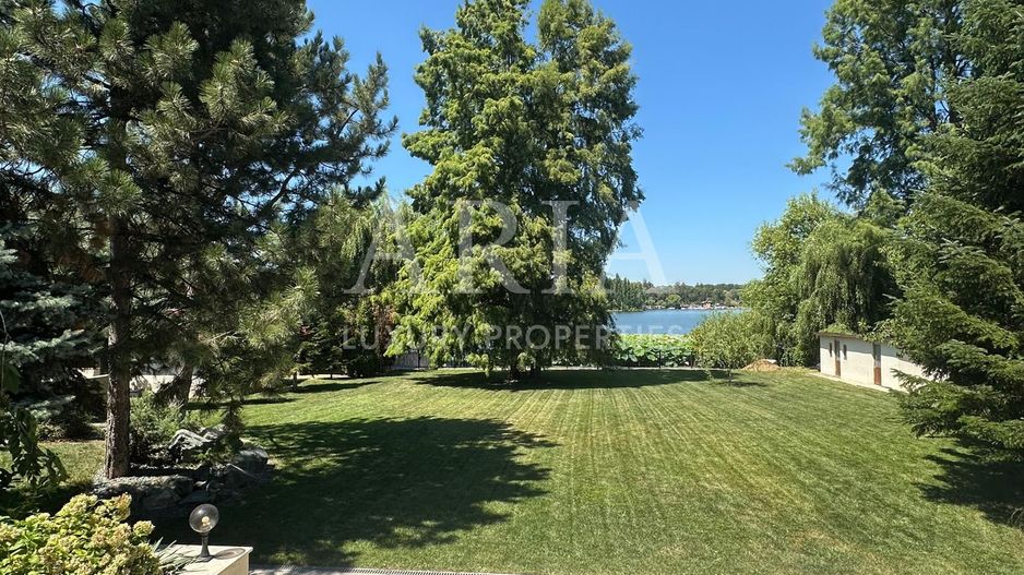 VILĂ INDIVIDUALA LAKEFRONT SNAGOV | POOL - Poză 11