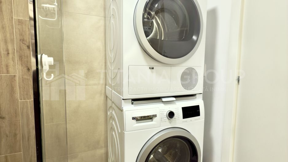 Apartament modern 3 camere, etaj intermediar + parcare - zona Coresi - Poză 9