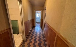 Apartament cu 3 camere (Reghin) - Poză 3
