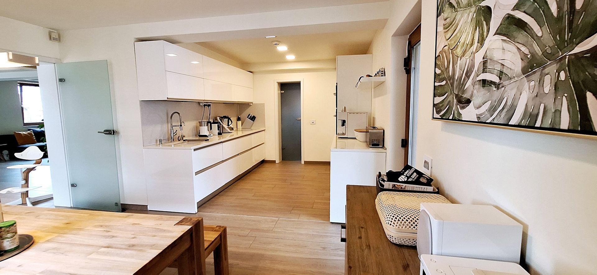 Casa eficienta energetic cu piscina in Giroc - Poză 12