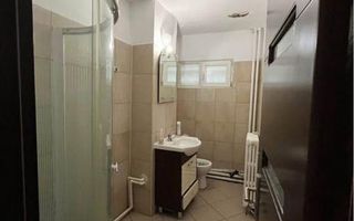 Spațiu comercial de vânzare – Splai Bahlui Mal Drept-105 000 € - Poză 4