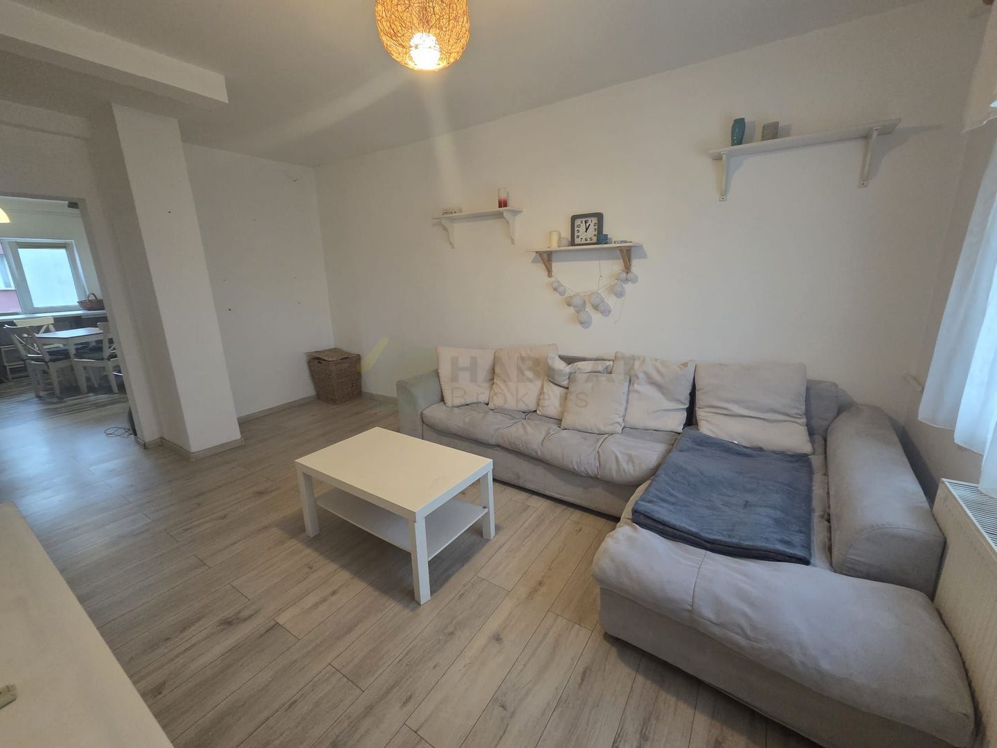 Apartament de vânzare – 3 camere/ Zona 13 Septembrie / Parcul Sebastian - Poză 1