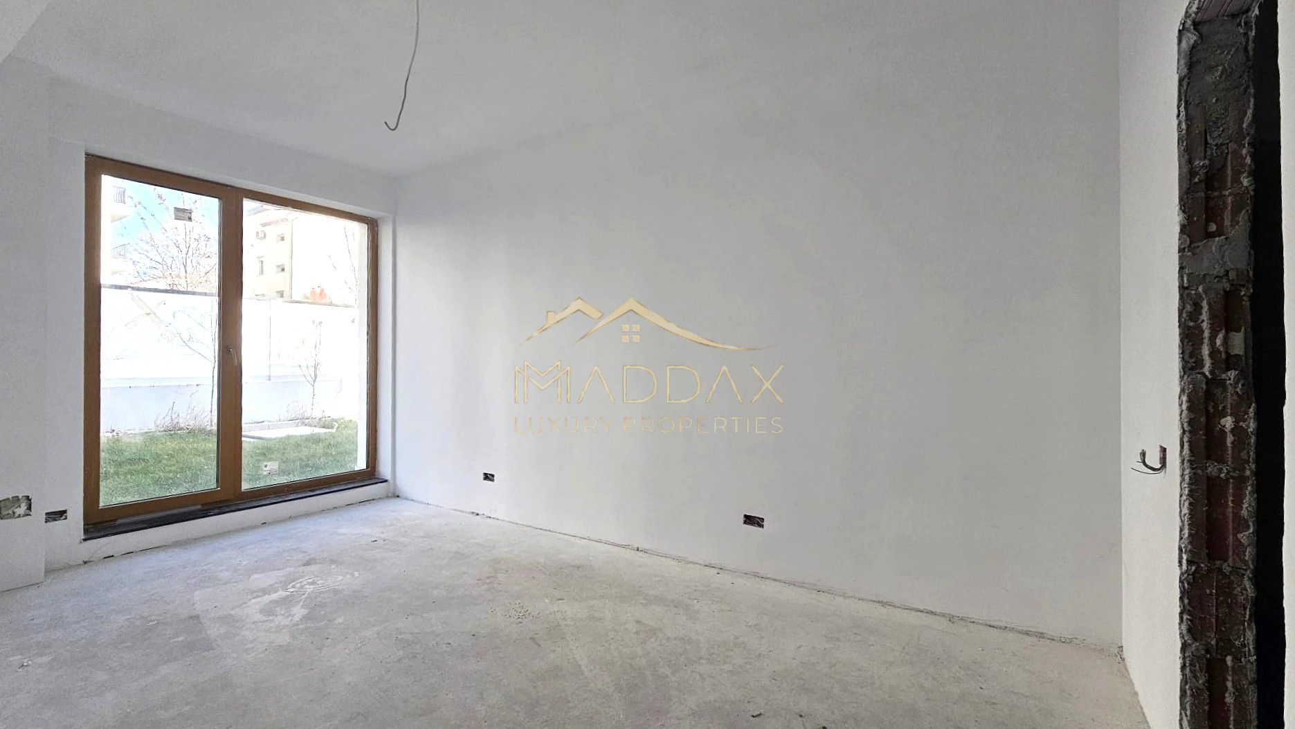Apartament de vanzare 3 camere + curte 75mp***Domenii - Poză 9