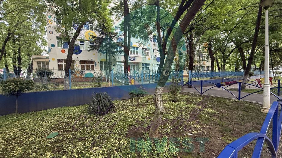 3 camere decomandate, 2 bai, langa METROU TIMPURI NOI - Poză 10