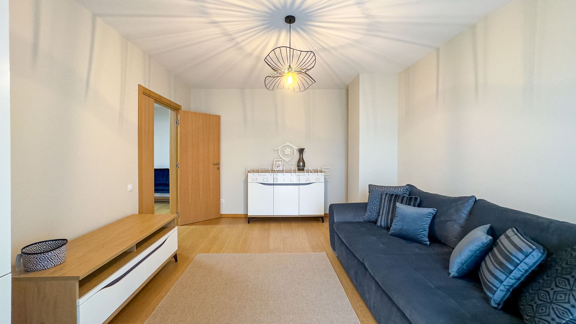 Apartament 2 camere decomandat, zona The Office - Poză 3