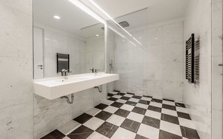 Apartament spațios de 5 camere în zonă exclusivistă, perfect pentru familie - Poză 17