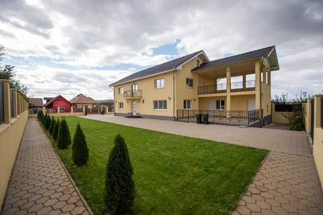CASĂ DE ÎNCHIRIAT – TIUR-BLAJ, JUDEȚUL ALBA. Casă moderna si spațioasă, suprafață 300 mp, 2 sufragerii, 3 dormitoare, 3 bai. Toate utilitatile. - Poză 1