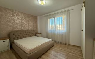 2 CAMERE DECOMANDAT--ETAJ 1--LOC DE PARCARE --ROND PACURARI - Poză 4
