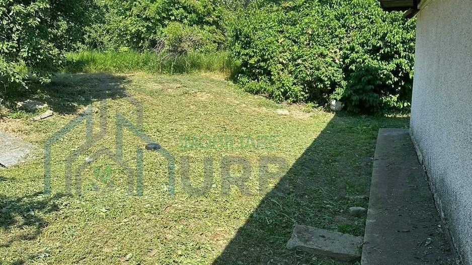 Casă tradițională cu anexă, beci și teren de 5700 mp, deschidere la drum principal, învecinată cu pădurea Bârnova, localitatea Pădureni, com. Grajduri, la 19 km de Iași - Poză 8