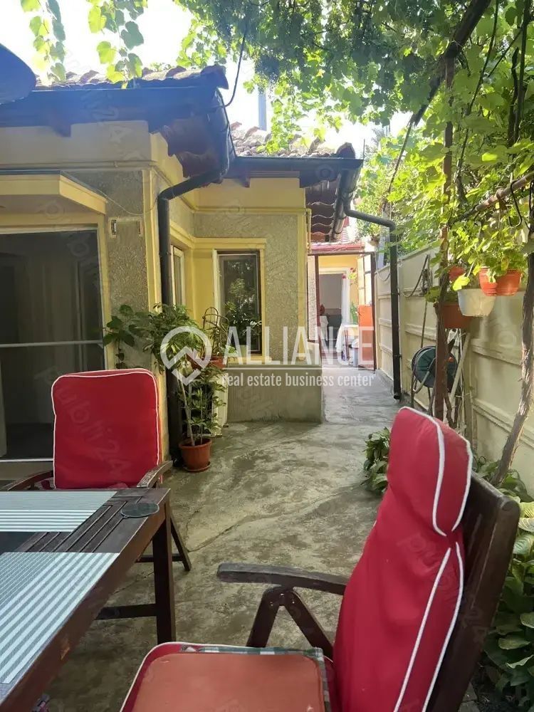 Tabacarie(cod04)-Vând casă 3 camere Constanța - Poză 2