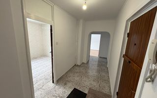 Apartament 2 camere decomandat an 1990 - metrou Eroii Revolutiei - Poză 6