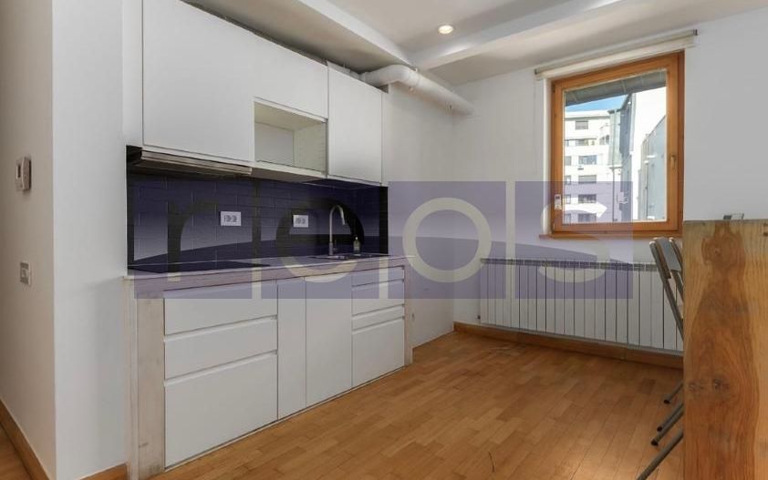 Închiriere apartament 188 mp în vilă  7 camere | Foișorul de Foc - Poză 6