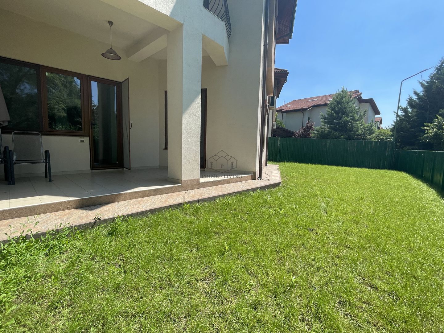 VILA CU 5 DORMITOARE IN COMPLEX REZIDENTIAL - Poză 25