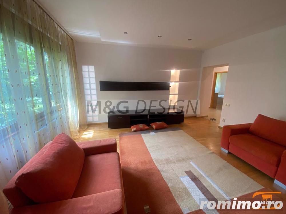 3 camere decomandat  zona Medicina - CENTRALA PROPRIE - Poză 3