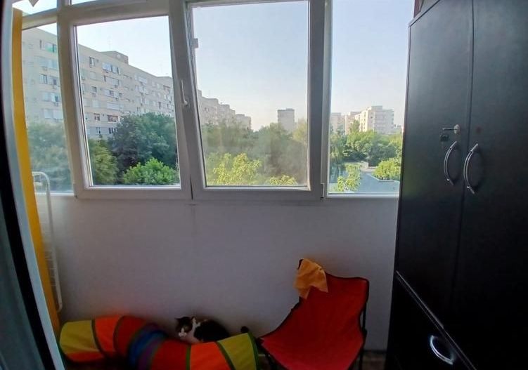 3 camere decomandat | 62 mp utili | Etaj 4/4 | Metrou Romancierilor - Poză 12