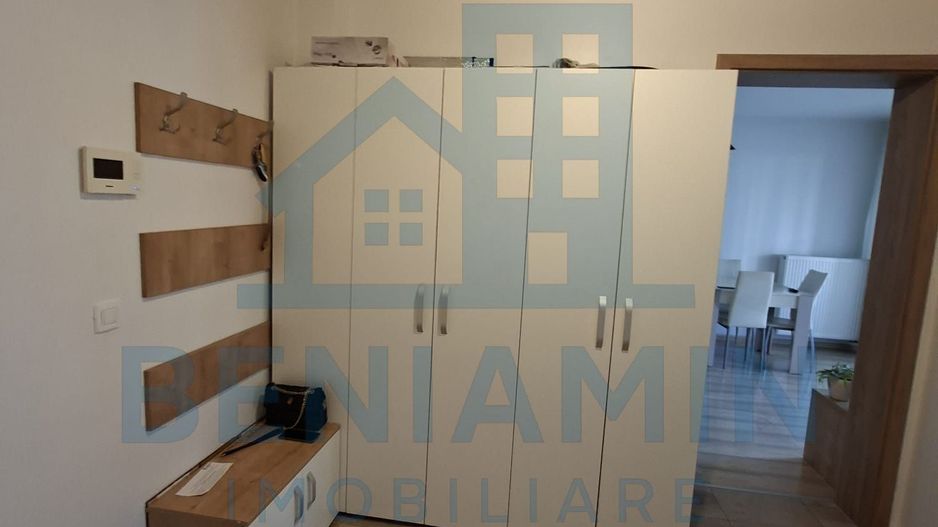 Apartament 2 camere decomandat parter Mall Coresi 50mp parcare boxa - Poză 6