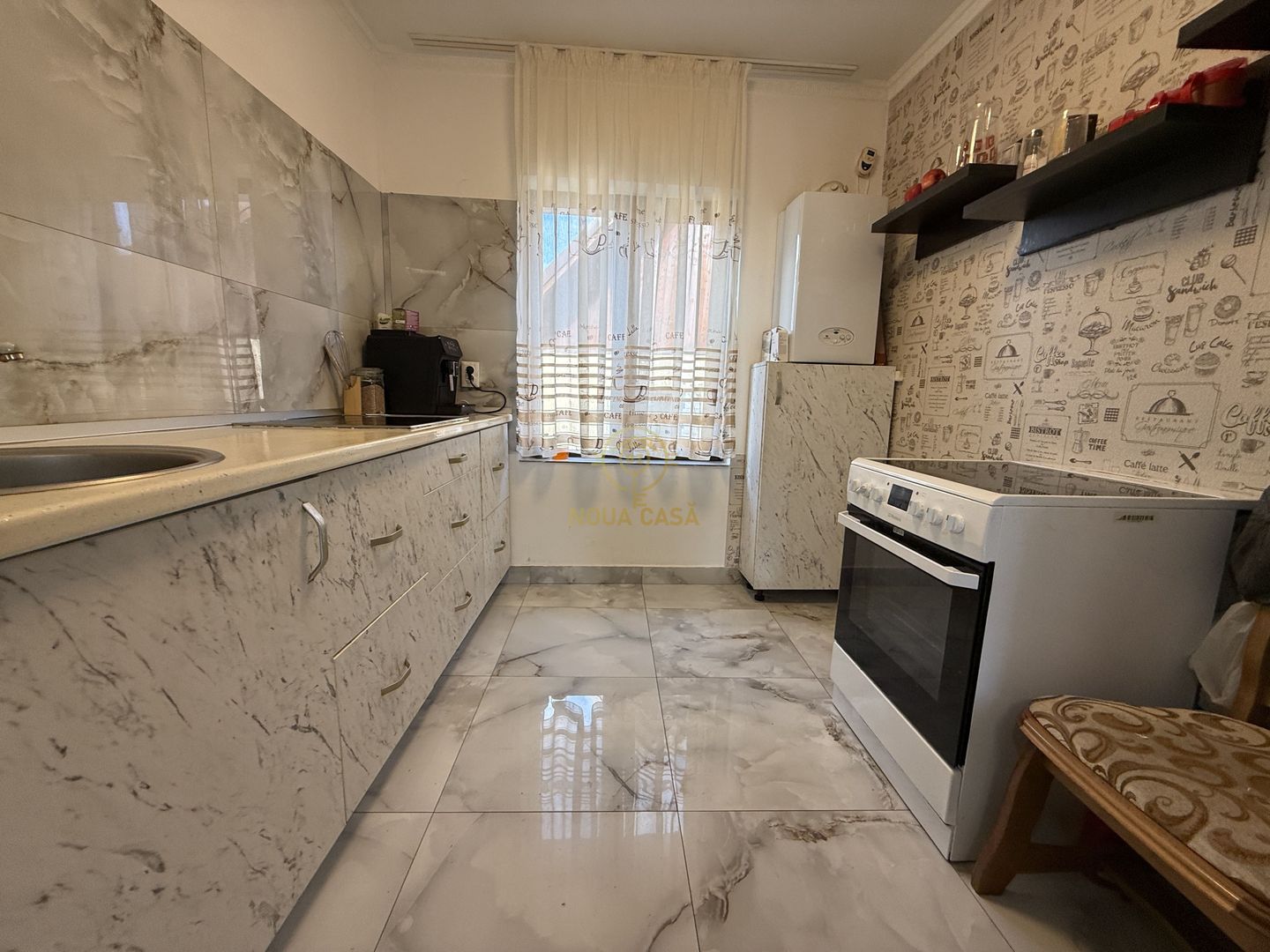 De Vanzare 2 Case In Curte Titulescu/Strada Crinului Teren 550MP - Poză 12