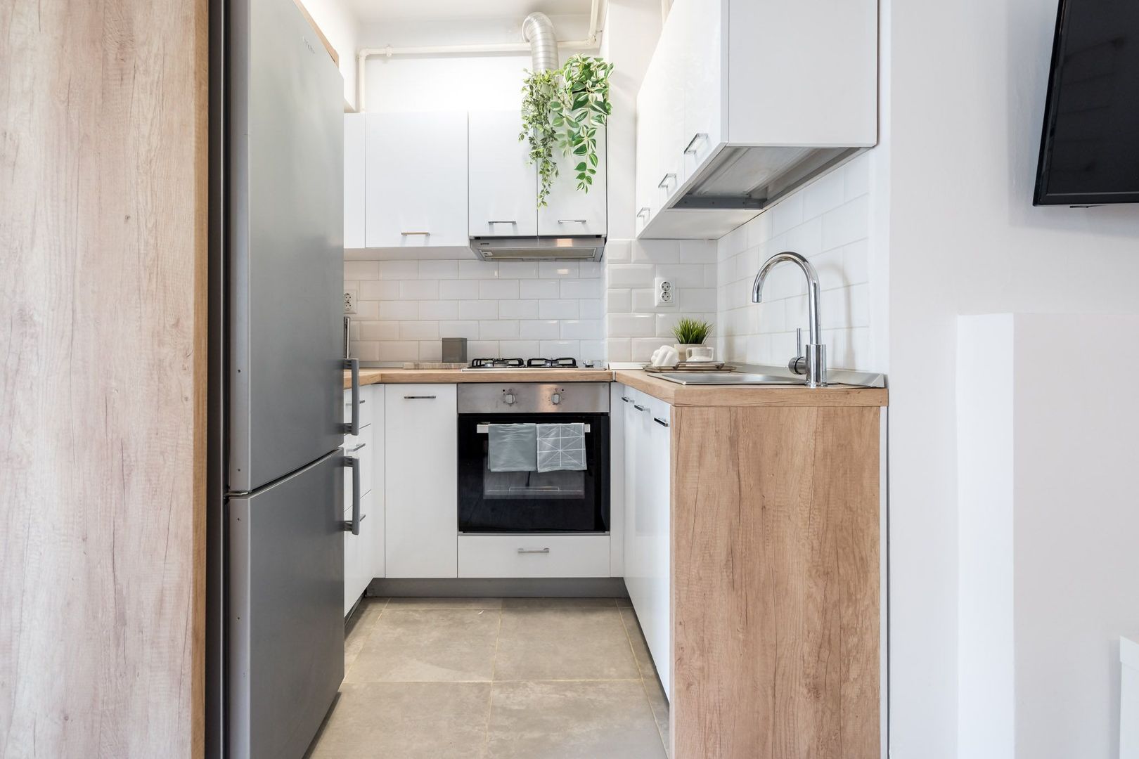 Apartament 2 camere | Ultracentral | GalDan Apartments - Poză 7