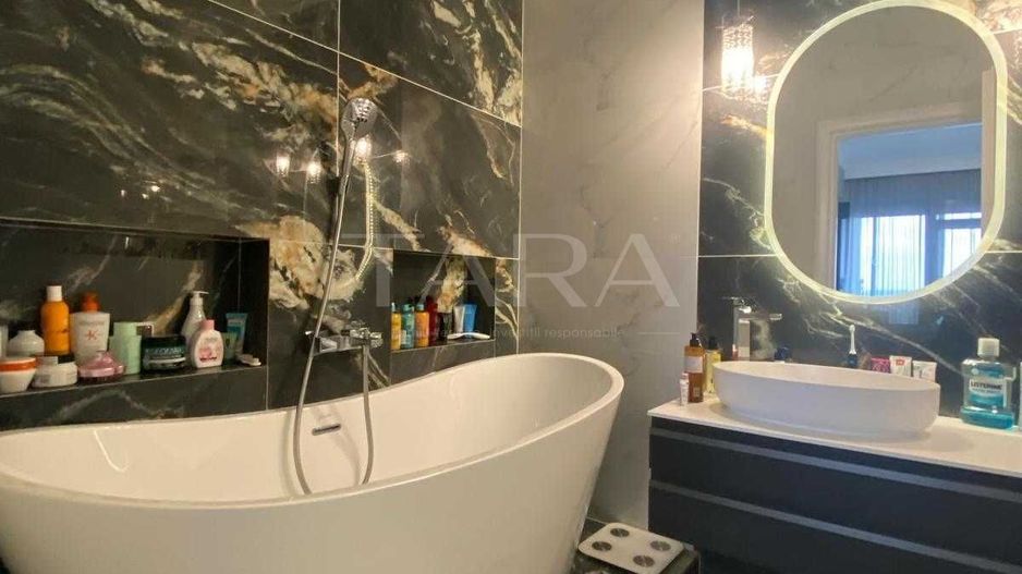 Apartament 3 camere, balcon, logie, 76mp, mobilat, utilat, parcare. - Poză 8